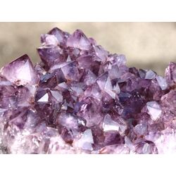 Amethyst Kristallstufe / Ladestufe mitteldunkel (Brasilien) - AA-Sonderqualitt - ca. 26 cm x 19 cm x 9 cm