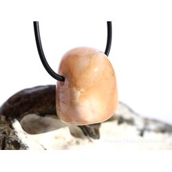 Stilbit apricot (Zeolith) Trommelstein gebohrt - Sonderqualitt - ca. 2,7 cm x 2,3 cm x 1,9 cm