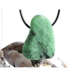 Zoisit XXL Rohsteinform angetrommelt, gebohrt - Sonderqualität - ca. 4 cm x 2,8 cm x 1,8 cm
