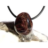 Granat rot Almandin "Schimmer" Trommelstein gebohrt - Sonderqualität - ca. 2,1 cm x 1,7 cm x 1,3 cm