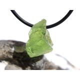 Peridot Kristall- / Rohsteinform gebohrt (Olivin /...