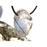 Turmalinquarz Schmuckstein / Trommelstein gebohrt - Sonderqualität - ca. 3,2 cm x 2,6 cm x 1,9 cm