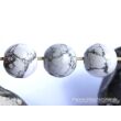 Magnesit Kugel gebohrt - ca. 25 mm - Sonderqualität -