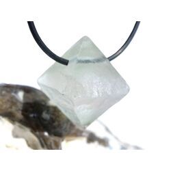 Fluorit gr�n Kristall / Oktaeder / Rohstein gebohrt - Sonderqualit�t - ca. 2,9 cm x 2,9 cm x 2,9 cm