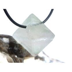Fluorit gr�n Kristall / Oktaeder / Rohstein gebohrt - Sonderqualit�t - ca. 2,9 cm x 2,9 cm x 2,9 cm