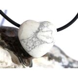 Magnesit Herz Schmuckstein gebohrt - ca. 20 mm