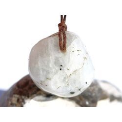 Regenbogenmondstein Schimmer Trommelstein gebohrt (Labradorit wei�) - Sonderqualit�t - ca. 2,9 cm x 2,8 cm x 1,9 cm