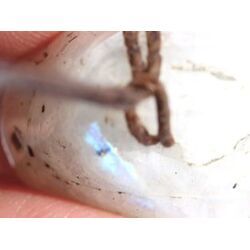 Regenbogenmondstein Schimmer Trommelstein gebohrt (Labradorit wei�) - Sonderqualit�t - ca. 2,9 cm x 2,8 cm x 1,9 cm