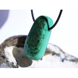 Malachit XL Trommelstein / Schmuckstein gebohrt - Sonderqualitt - ca. 3,7 cm x 2,2 cm x 1,4 cm