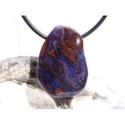 Sugilith mit Richterit Trommelstein gebohrt - Raritt -...