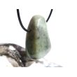Hydrogrossular (Granat) XL Schmuckstein gebohrt - Sonderqualität - Handarbeit - ca. 3,5 cm x 2,5 cm x 1,4 cm