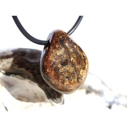 Bronzit Trommelstein gebohrt - Sonderqualit�t - ca. 2,5 cm x 2 cm x 1,1 cm