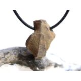 Staurolith (Kreuzstein) Rohstein gebohrt - Rarität - Sonderqualität - ca. 2,7 cm x 1,8 cm x 1,4 cm