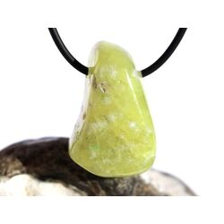 Prehnit gelb Trommelstein gebohrt - Sonderqualitt - ca. 3,4 cm x 2,1 cm x 1,5 cm (Fairer Handel / GKS)