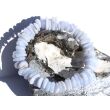 Chalcedon blau gebändert Armband Buttons ca. 9 - 13 mm - ca. 17-18 cm - Sonderqualität -