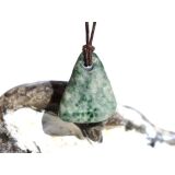 Prasem "Afrikanische Jade" Trommelstein gebohrt - ca. 2,4 cm x 2 cm x 1,2 cm - Sonderpreis wg. Makel -
