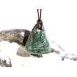 Prasem "Afrikanische Jade" Trommelstein gebohrt - ca. 2,4 cm x 2 cm x 1,2 cm - Sonderpreis wg. Makel -