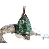 Prasem "Afrikanische Jade" Trommelstein gebohrt - ca. 2,1 cm x 1,8 cm x 1,3 cm