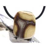 Schalenblende Schmuckstein / Scheibenstein gebohrt (Sphalerit-Wurtzit) - Rarität - AA-Sonderqualität - Handarbeit - ca. 2,5 cm x 2 cm x 0,7 cm