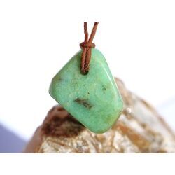 Chrysopras Schmuckstein / Trommelstein gebohrt - ca. 2,4 cm x 2,1 cm x 1,7 cm