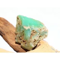 Chrysopras Rohstein - Rarit�t - ca. 3,2 cm x 3,2 cm x 1,8...