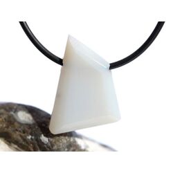 Chalcedon wei� Schmuckstein / Scheibenstein gebohrt - Handarbeit - Sonderqualit�t - ca. 2,6 cm x 2 cm x 0,7 cm