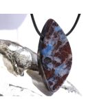 Richterit XXXL Schmuckstein / Scheibenstein gebohrt - Rarität - AA-Sonderqualität - Unikat - Handarbeit - ca. 5,2 cm x 2,4 cm x 0,9 cm (GKS)