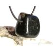Kimberlit Trommelstein / Schmuckstein gebohrt - Sonderqualität - Rarität - ca. 3 cm x 2,7 cm x 1,6 cm