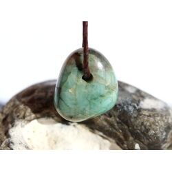 Smaragd Trommelstein gebohrt (Beryll) - Rarit�t - ca. 1,6 cm x 1,4 cm x 1 cm