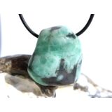 Smaragd Trommelstein gebohrt (Beryll) - Rarität - ca. 3 cm x 2,7 cm x 1,7 cm