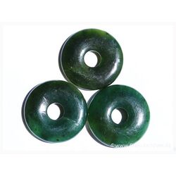 Nephrit-Jade Donut Edelstein 30 mm (5-6 mm stark)