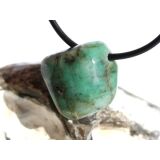 Smaragd Schmuckstein / Trommelstein gebohrt (Beryll) - Rarität - ca. 2,3 cm x 2,2 cm x 1,3 cm