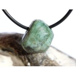 Smaragd Schmuckstein / Trommelstein gebohrt (Beryll) - Rarit�t - ca. 1,8 cm x 1,5 cm x 1,3 cm