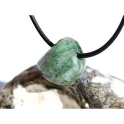 Smaragd Schmuckstein / Trommelstein gebohrt (Beryll) - Rarit�t - ca. 1,8 cm x 1,5 cm x 1,3 cm