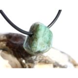 Smaragd Schmuckstein / Trommelstein gebohrt (Beryll) - Rarität - ca. 1,8 cm x 1,5 cm x 1,3 cm