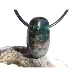 Apatit blau natur Trommelstein / Schmuckstein gebohrt - ca. 2,4 cm x 1,5 cm x 0,7 cm