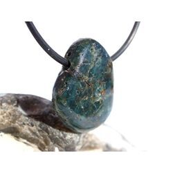 Apatit blau natur Trommelstein / Scheibenstein gebohrt - ca. 2,5 cm x 2 cm x 0,7 cm