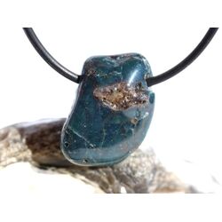 Apatit blau natur Trommelstein gebohrt - ca. 2,3 cm x 1,8...