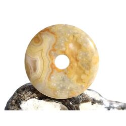 Laceachat (Crazy Lace) Donut Edelstein 40 mm (6 mm stark)