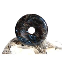 Anthophyllit Donut Edelstein 30 mm (6 mm stark) - Sonderquait�t -