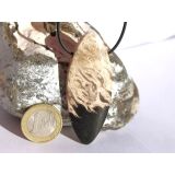 Versteinertes Palmholz XXXL Schmuckstein Cabochon / Scheibenstein gebohrt - AA-Sonderqualität - ca. 6,5 cm x 2,5 cm x 0,9 cm