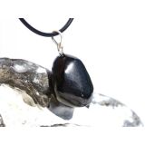 Schungit Trommelstein Anhänger Öse - Sonderqualität - ca. 3,4 cm x 1,6 cm x 1,6 cm