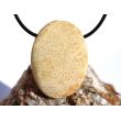 Versteinerte Koralle XXL Schmuckstein Cabochon / Scheibenstein gebohrt - ca. 4 cm x 3 cm x 0,8 cm