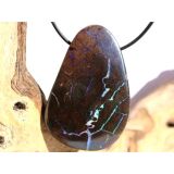 Boulderopal (Edelopal) XXXL Schmuckstein Cabochon / Scheibenstein gebohrt - Rarität - Sonderqualität - Handarbeit - ca. 6,1 cm x 4 cm x 1 cm