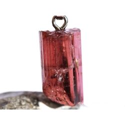Turmalin rosarot (Rubellit) Kristallstab / Rohsteinform Anh�nger Silber�se Schmuckdose - Rarit�t - AA-Sonderqualit�t - ca. 3 cm x 1,1 cm x 0,9 cm
