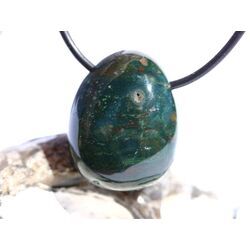 Heliotrop Trommelstein gebohrt - Sonderqualit�t - ca. 2,6 cm x 2,1 cm x 1,3 cm