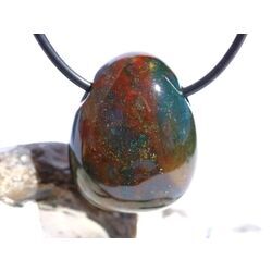 Heliotrop Trommelstein gebohrt - Sonderqualit�t - ca. 2,7 cm x 2,1 cm x 1,4 cm