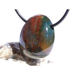 Heliotrop Trommelstein gebohrt - Sonderqualit�t - ca. 2,7 cm x 2,1 cm x 1,4 cm