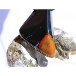 Sardonyx XXL Schmuckstein / Trommelstein gebohrt - AA-Sonderqualitt - ca. 4,4 cm x 2,8 cm x 1,2 cm
