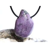 Stichtit Trommelstein gebohrt - Sonderqualität - ca. 3,3 cm x 2,4 cm x 1,5 cm